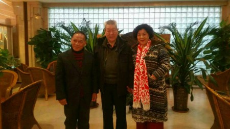 皇家投資公司副主席(右)